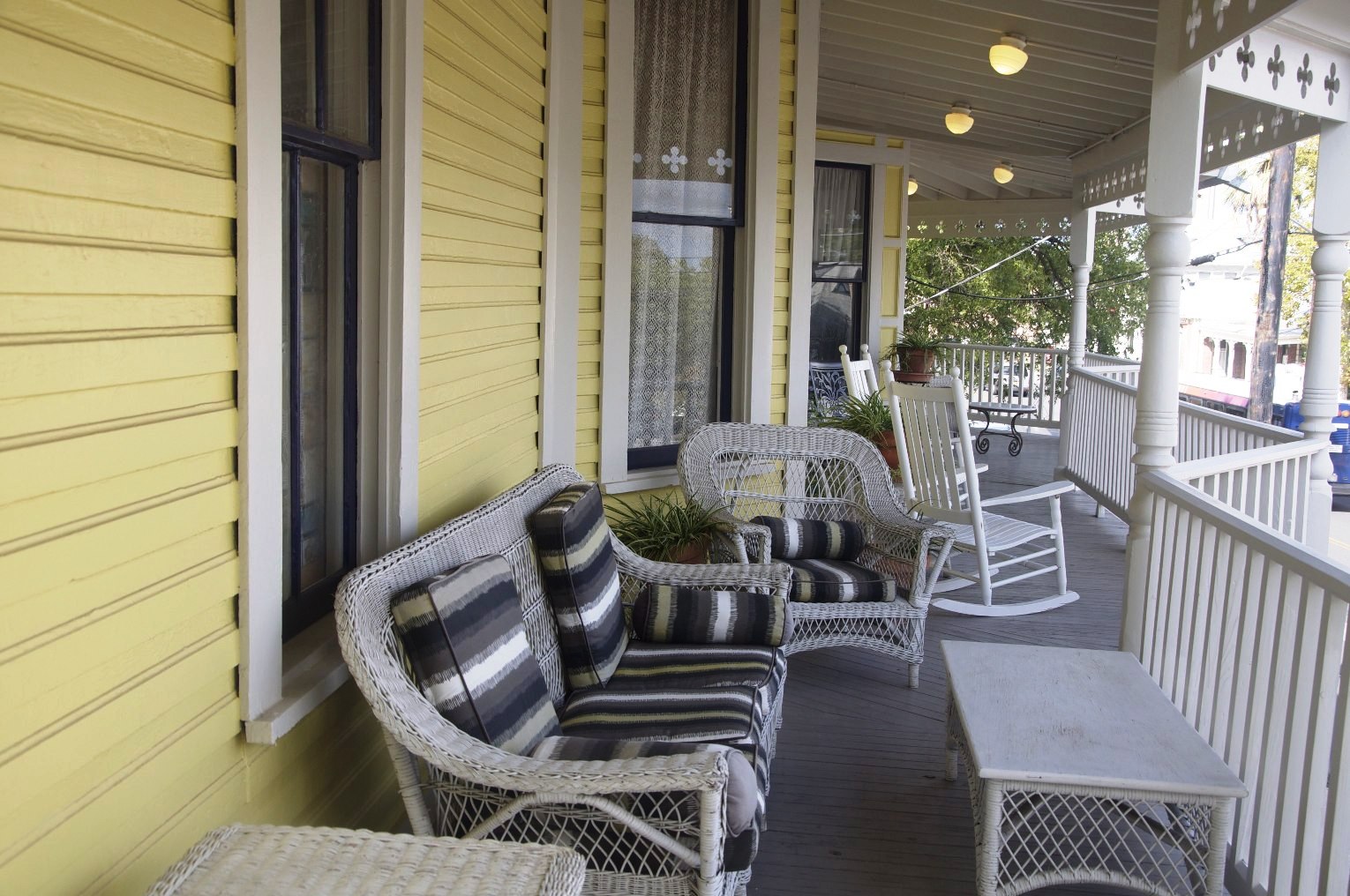 Alamo Street Victorian Inn breakfast