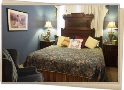 Alamo Street Victorian Inn Bed and Breakfast Room