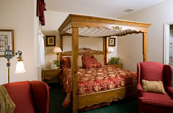 renaissance room with french decor