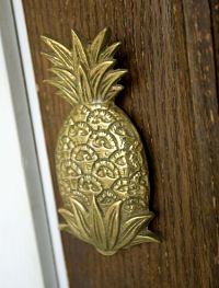 hospitality pineapple award