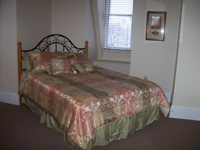 The Bell Tower Suite Bed