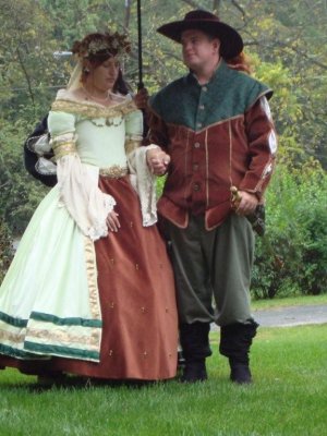 cornwall inn renaissance fair wedding