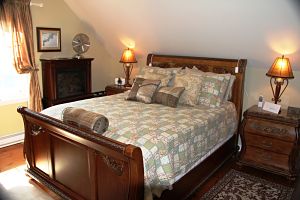 Golden Acres Room