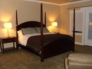 Summer Creek Inn Suite 8