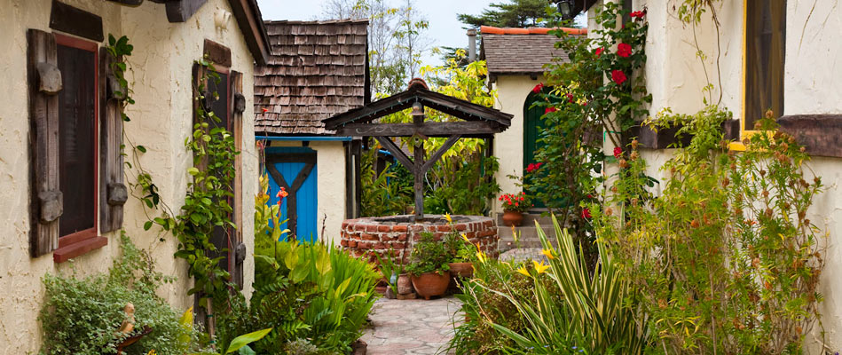 Manzanita Cottages Wishing Well