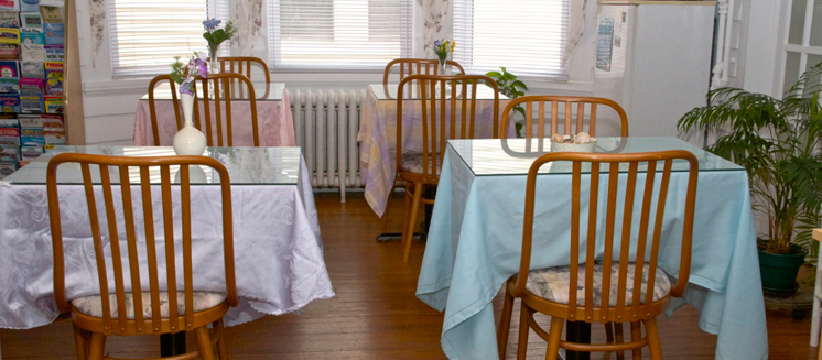 Serendipity NJ Bed & Breakfast Dining Room
