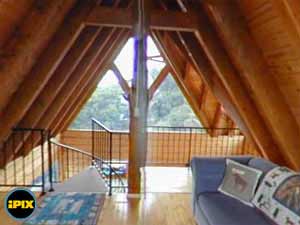 Alaska Adventure Cabins Dovetail Loft 360 view