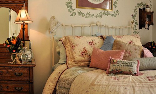 The Greenery accommodations at American Country B&B