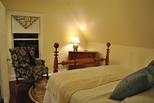 Creekwood Guest Room