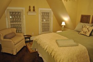 Ewing Guest Suite