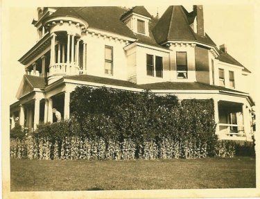 Historic Photo of Inn of Many Faces Bed and Breakfast
