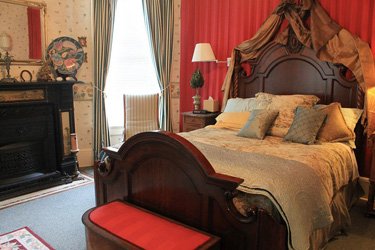 The Shelby Taylor Room