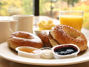 Breakfast at River Gardens B&B