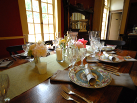 table with wedding decorations