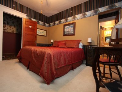 Atlantis has a King Bed