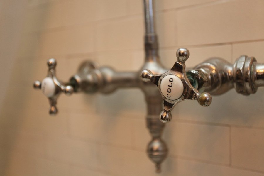 The original tile and shower circa 1905