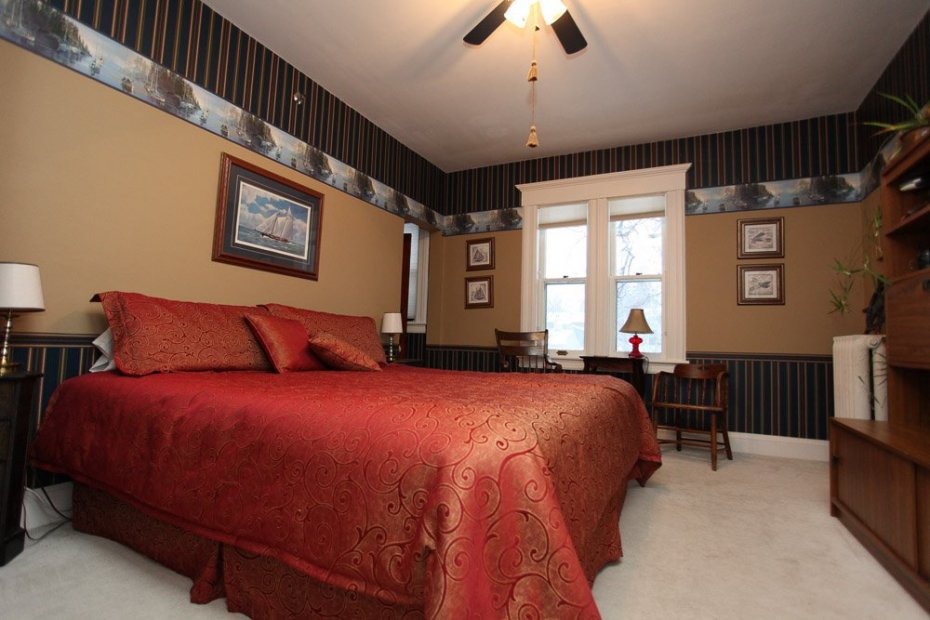 Atlantis room has a nautical theme