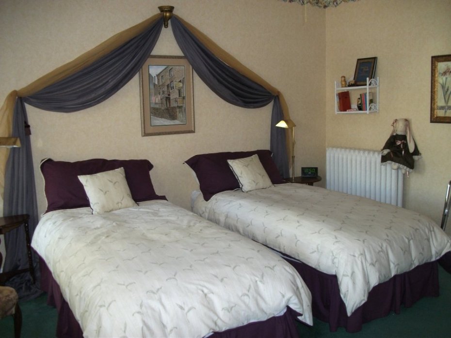 The Avonlea Room with twin beds