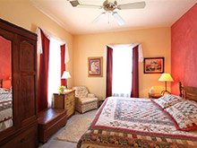 pleasant street inn bed and breakfast bedroom