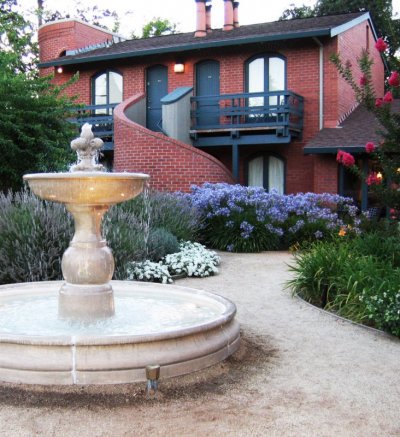 Bordeaux House exterior in Napa Valley