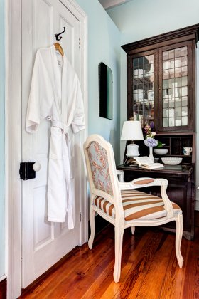 Amenities at High Meadows Vineyard Inn