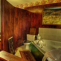 Roosevelt Room in Alexandra's Bed and Breakfast in London, Ohio