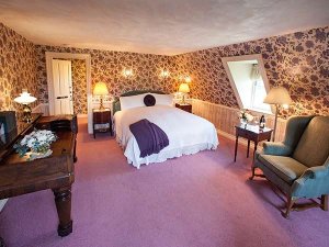 dalton room at Adair Inn in Bethlehem, New Hampshire