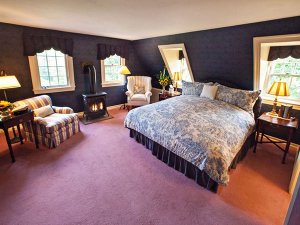 huntington room at Adair Inn in Bethlehem, New Hampshire