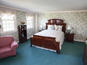 waterford room at Adair Inn in Bethlehem, New Hampshire