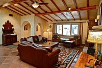 Hacienda House vacation rental near Blue Iguana Inn in Ojai, California