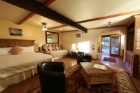 Hacienda Suite vacation rental near Blue Iguana Inn in Ojai, California