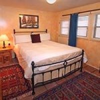 #1 room in Blue Iguana Inn in Ojai, California