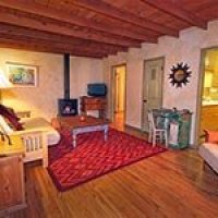 #4 room in Blue Iguana Inn in Ojai, California
