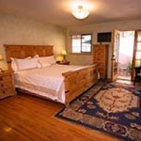 #5 room in Blue Iguana Inn in Ojai, California