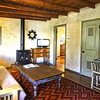 #4 room in Blue Iguana Inn in Ojai, California