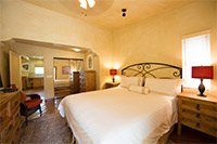 Casa Alegre vacation rental at Blue Iguana Inn in Ojai, California