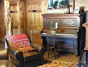 Hannagan Meadow Lodge