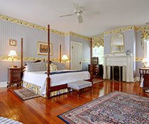 Room 4 at Cannonboro Inn in Charleston
