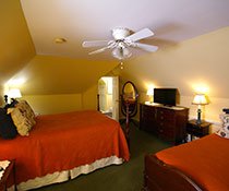 Room 8 at The Cannonboro Inn in Charleston, South Carolina