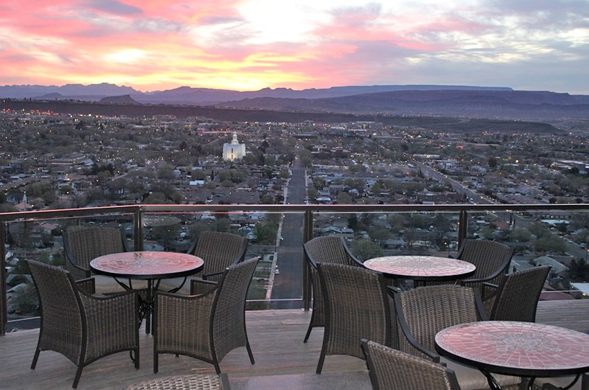 Photo Gallery Cliffside Restaurant at The Inn on The Cliff Hotel in St. Utah
