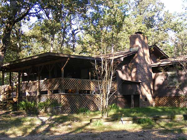 Goldies Getaway Cabin at Hochatown Junction in Broken Bow, OK