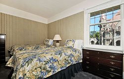 King Suite at the Craigmyle in Victoria, BC
