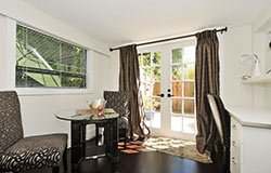 Deluxe Garden Suite at the Craigmyle in Victoria, BC