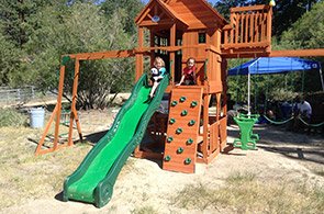 Specials at Pine Knot Guest Ranch in Big Bear Lake, CA