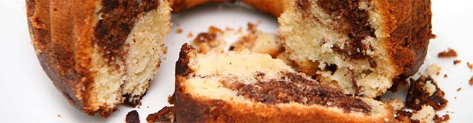 Coffee Cake at Candleberry Inn in Cape Cod, MA Photo by Katrin Morenz