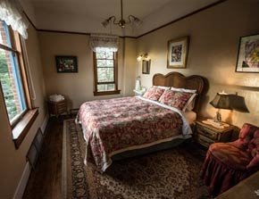 Queen Room at Balch Hotel in Dufur, OR