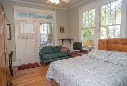 Studio Room Atlanta Lodging