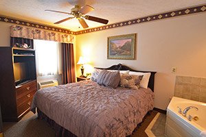 deluxe jacuzzi king suites at Hearthstone Inn in Cedarville, Ohio
