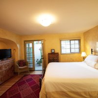 #4 room in Blue Iguana Inn in Ojai, California