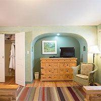 room 2 at blue iguana inn